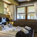 Aspen Szymaszkowa * Zakopane
