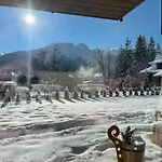 Aspen Szymaszkowa דירה *